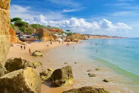 2 Quartos, 350m Olhos D'água, F Appartamento