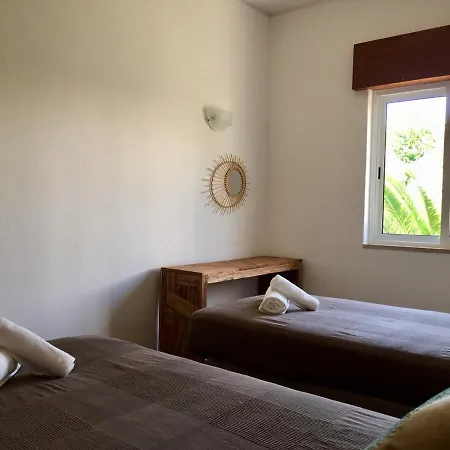 Апартаменты 2 Quartos, 350m Olhos D'agua, F